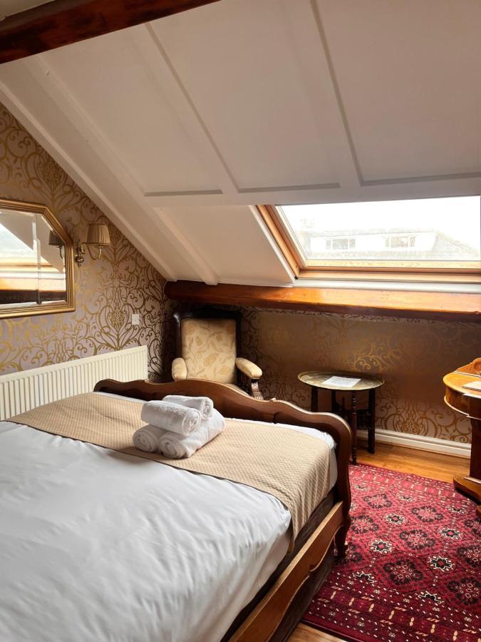 Rose Tor Hotel Llandudno Buitenkant foto